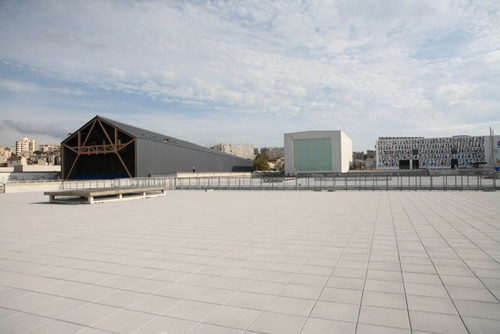 Friche de la Belle de Mai, Marseille - Agrandir l'image, .JPG 51Ko (fenêtre modale)