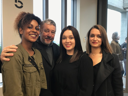 Philippe Starck, parrain de l'événement, était présent lors du vernissage - Agrandir l'image, .JPG 1.6Mo (fenêtre modale)