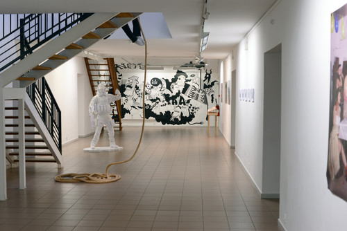 Vue générale de l'exposition - Agrandir l'image, .JPG 14.4Mo (fenêtre modale)